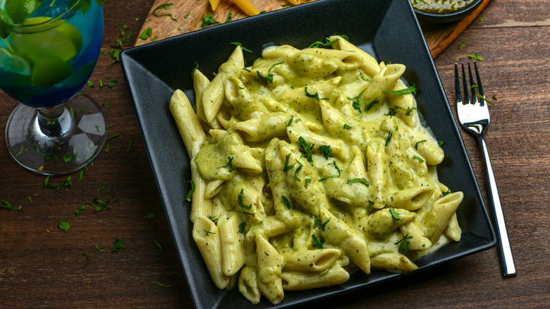 Pasta dish with pesto sauce
