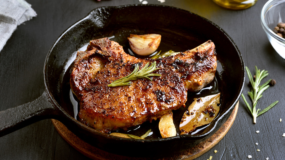 steak in cast iron skillet