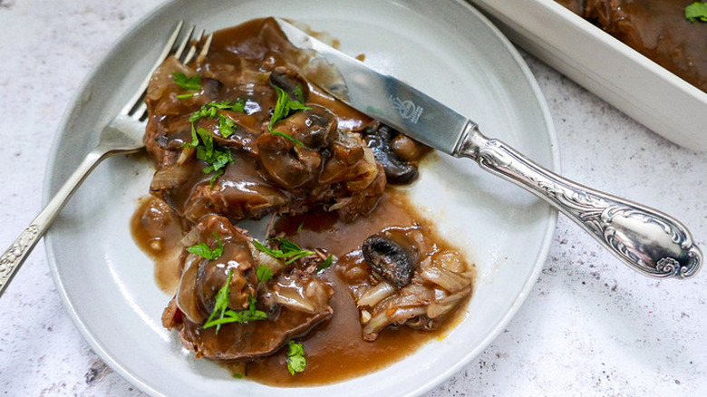 The 26 Best Slow Cooker Beef Recipes To Make For Dinner