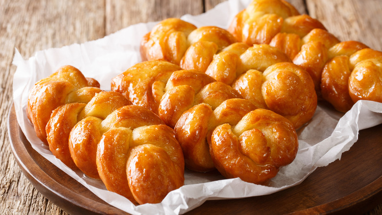 braided koeksisters on paper