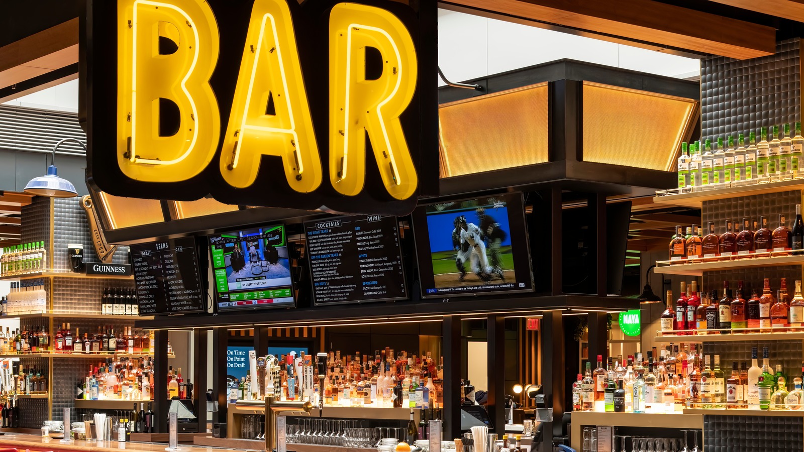 The Best Speakeasy Bars In The US You Need To Visit At Least Once