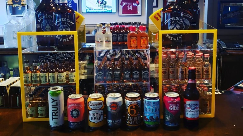 A variety of minis, bottles, cans, crowlers and growlers.