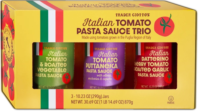 package with three types of tomato sauce