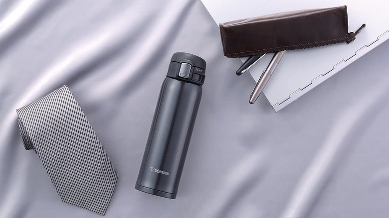 Zojirushi travel mug with office accessories