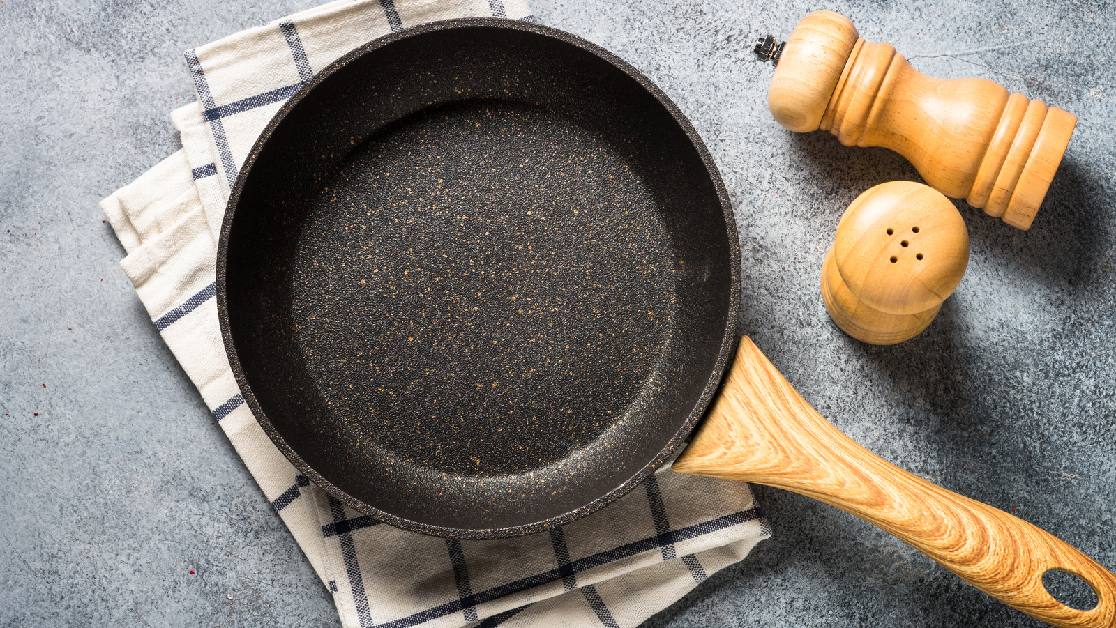 The Best Way To Clean Your Nonstick Pan