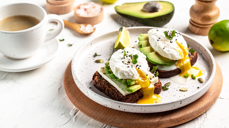 Avocado toast with poached egg