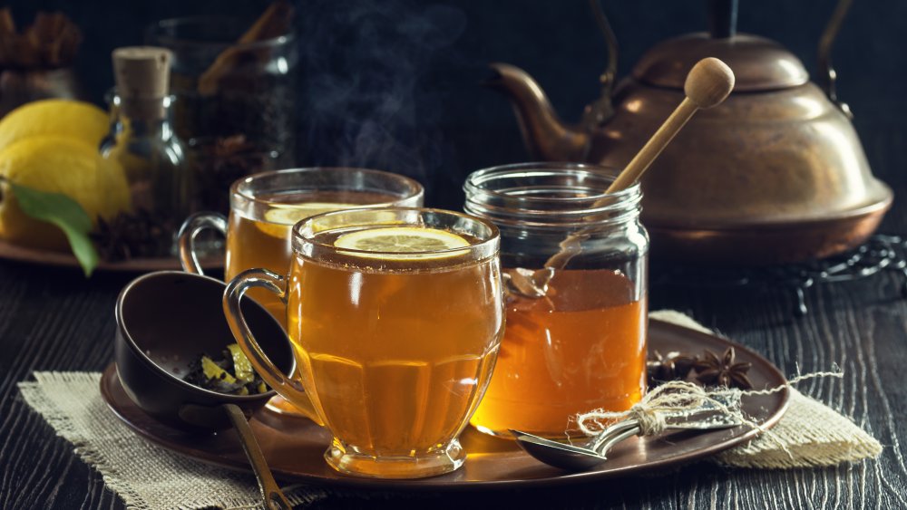 hot toddies with kettle in background