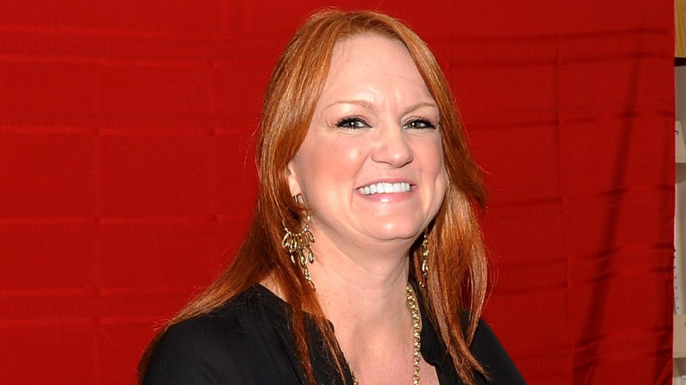 A shot of the Pioneer Woman Ree Drummond