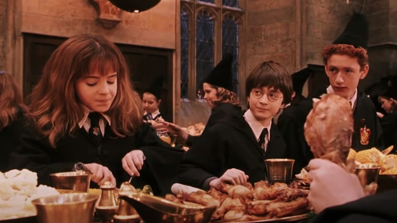 The Big Detail You Probably Missed From Harry Potter's Hogwarts Feast Scenes