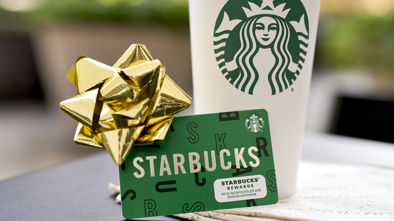 Starbucks gift card with bow