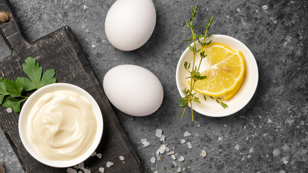 Mayonnaise in dish