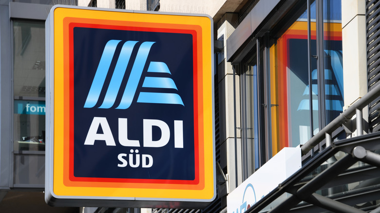 Aldi Sud sign