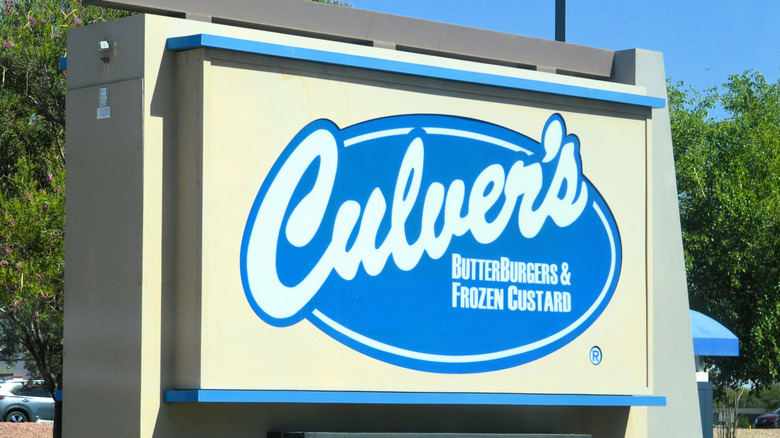Blue and white Culver's sign outside of restaurant