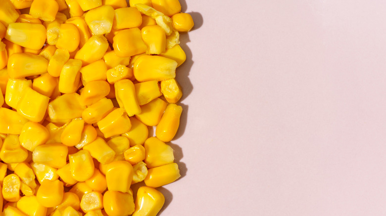fresh corn kernels