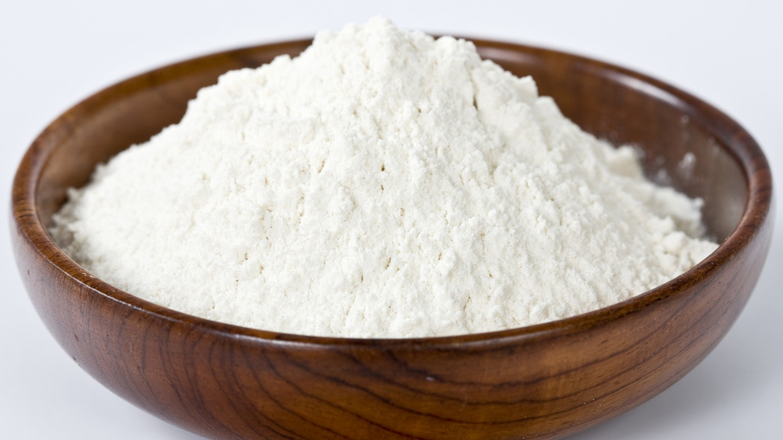 The Biggest Difference Between Wondra And Regular Flour