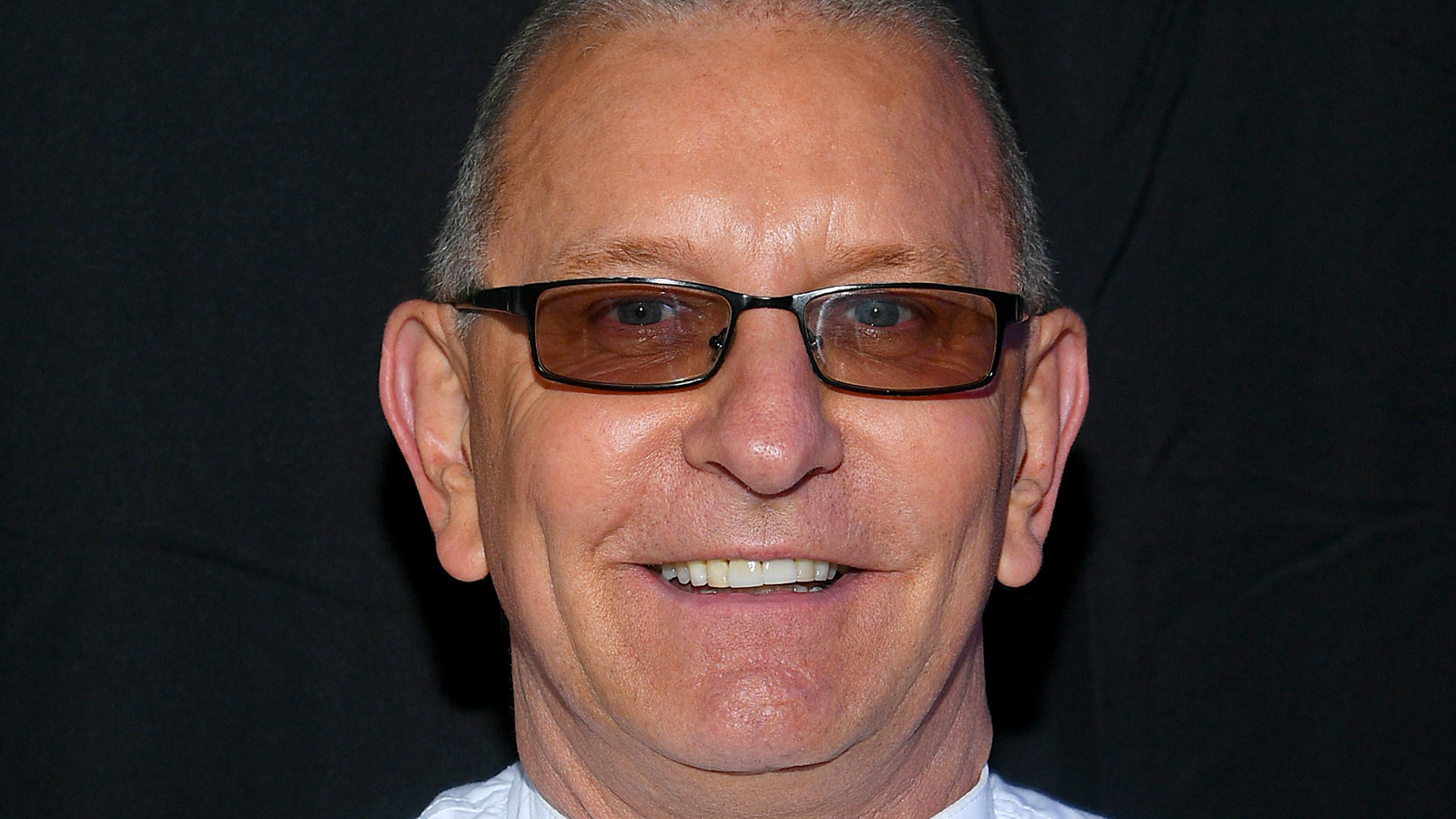 The Biggest Fried Egg Mistake You're Making, According To Robert Irvine