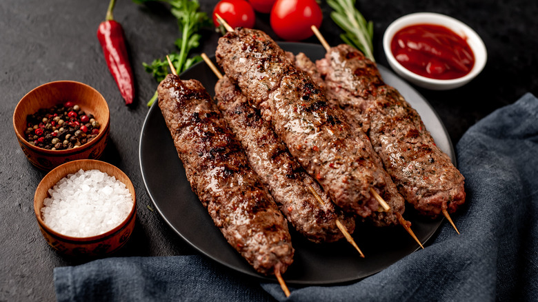 Grilled kebabs with spices 