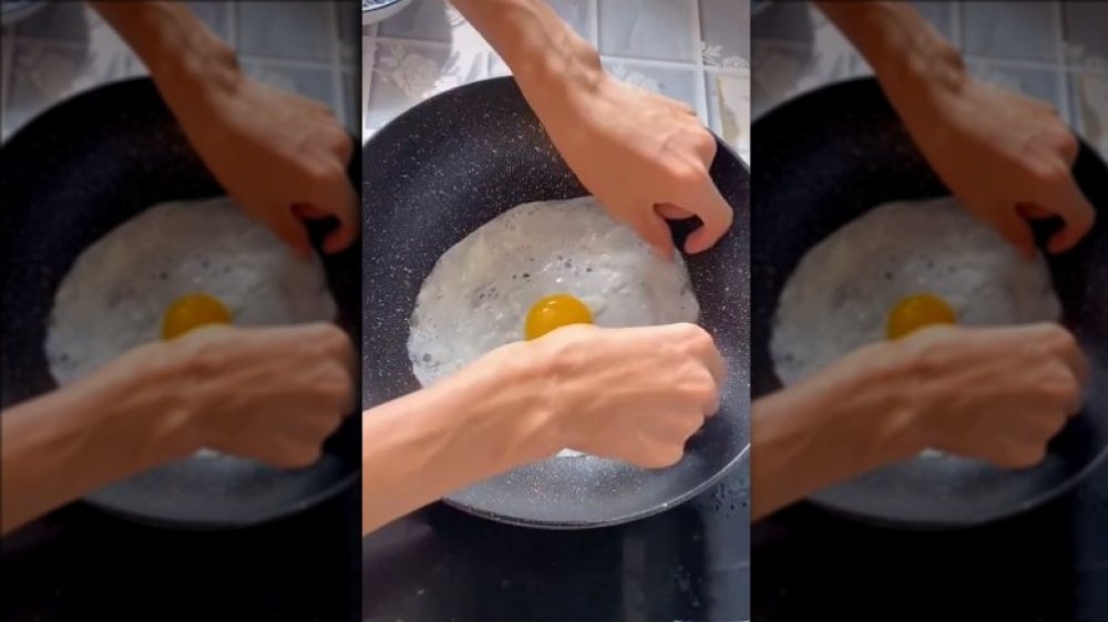 TikTok eggs