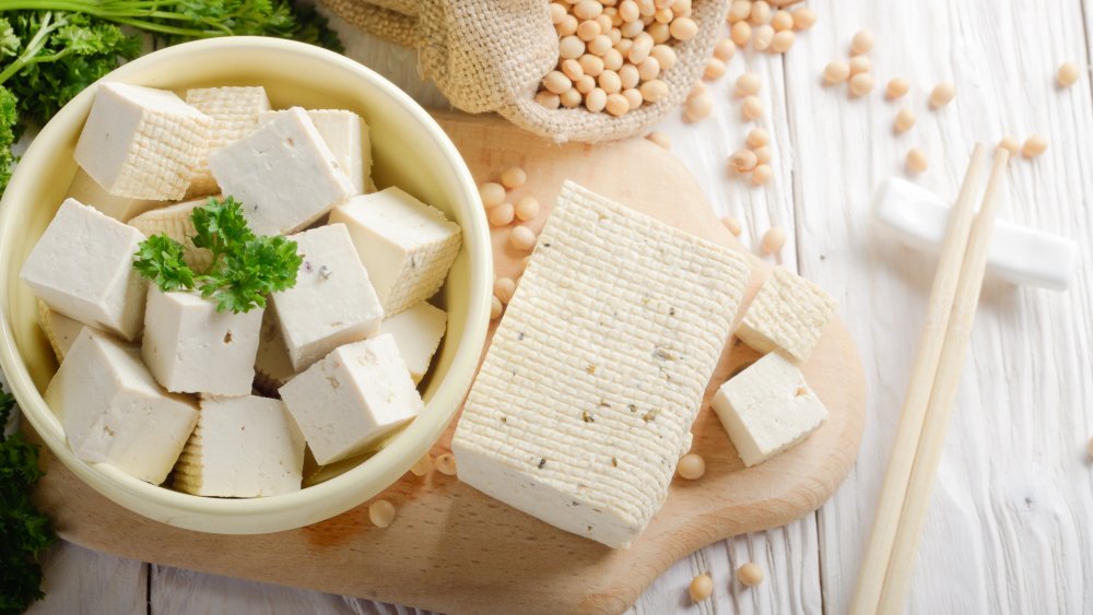 whole and cubed tofu