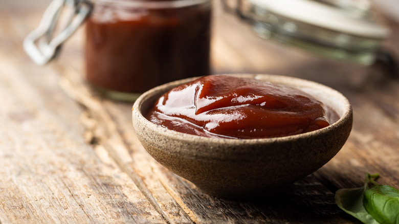 barbecue sauce in a little bowl 