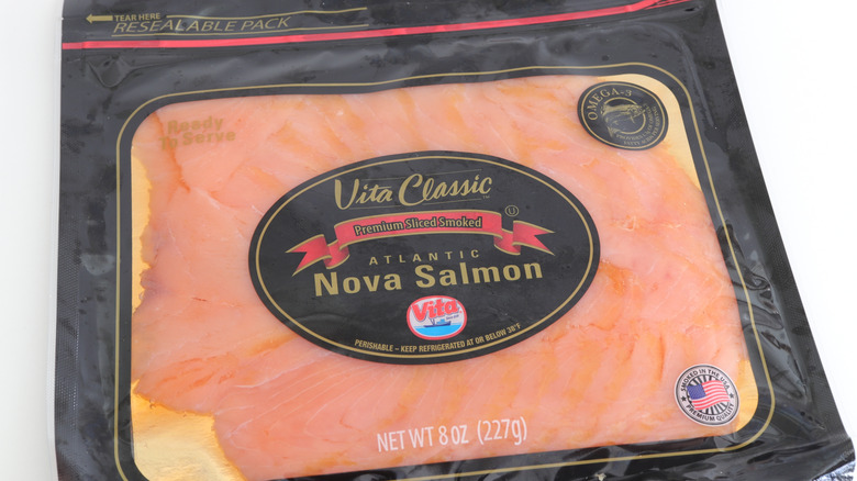 Vita Classic Premium Sliced Smoked Atlantic Salmon pack