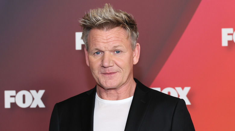 Gordon Ramsay posing for photo