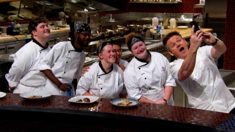 Gordon Ramsay selfie with contestants