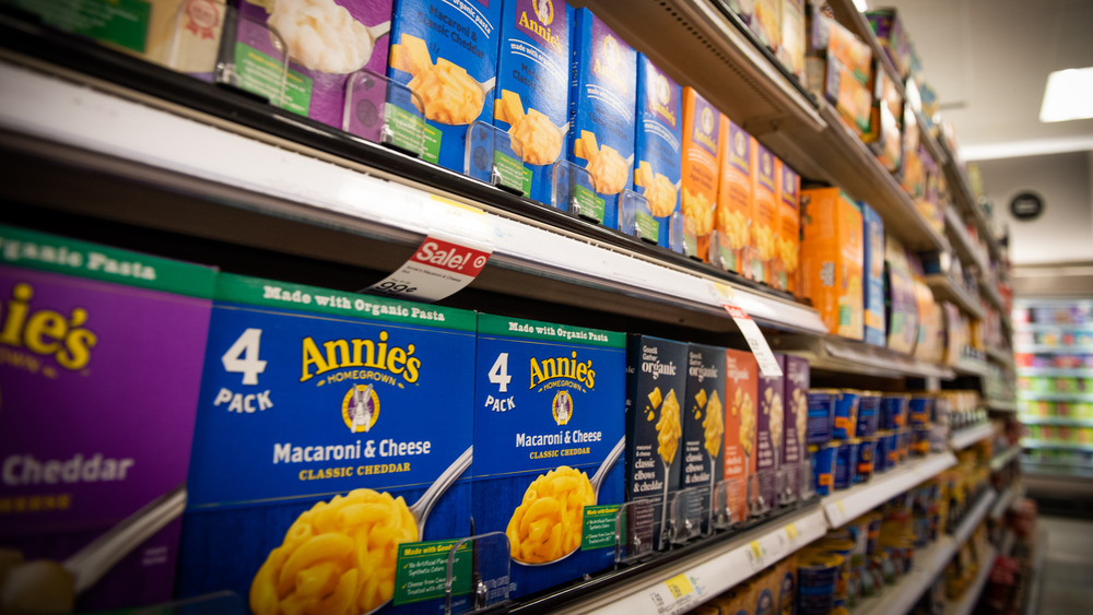 Shelves of Annie's mac and cheese boxes