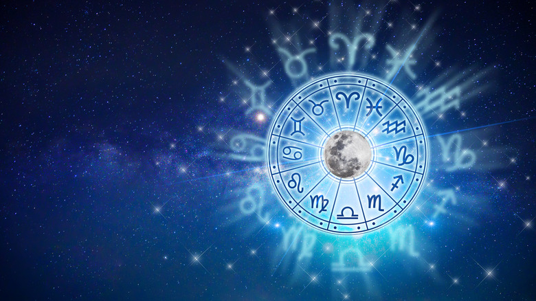 The zodiac wheel in blue.