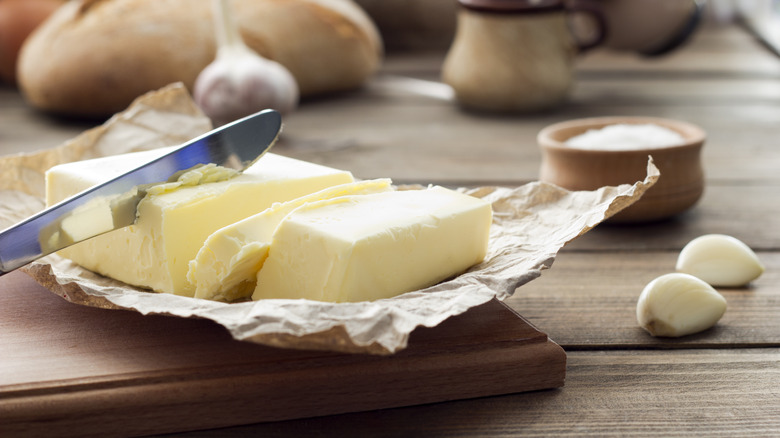 Garlic butter ingredients 