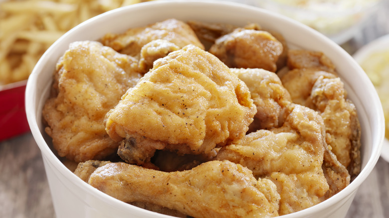 fried chicken in white bucket