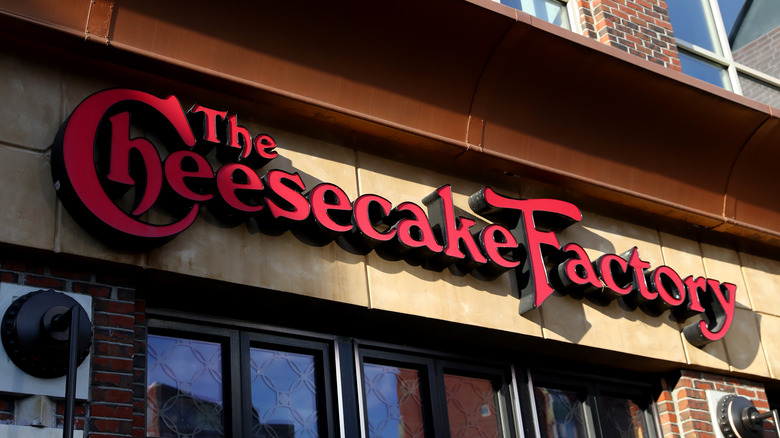 The Cheesecake Factory sign