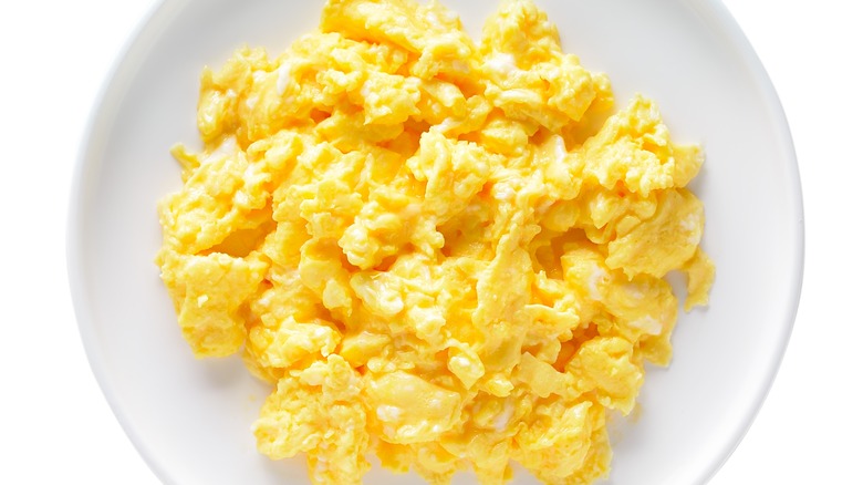 A plate of scrambled eggs