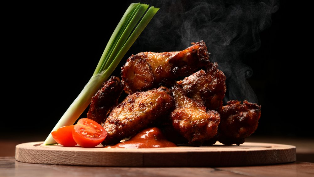 Steaming chicken wings