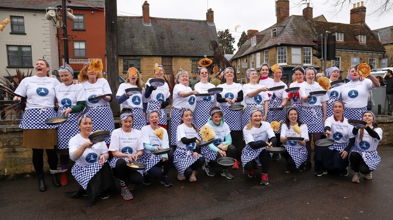 Olney Pancake Race contestants 