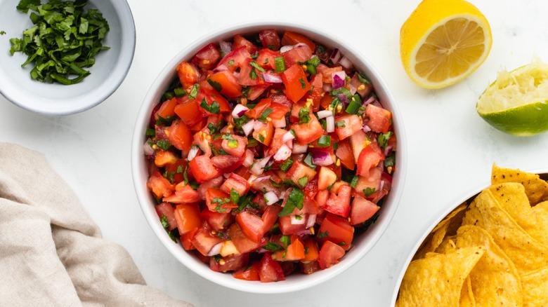 pico de gallo in bowl