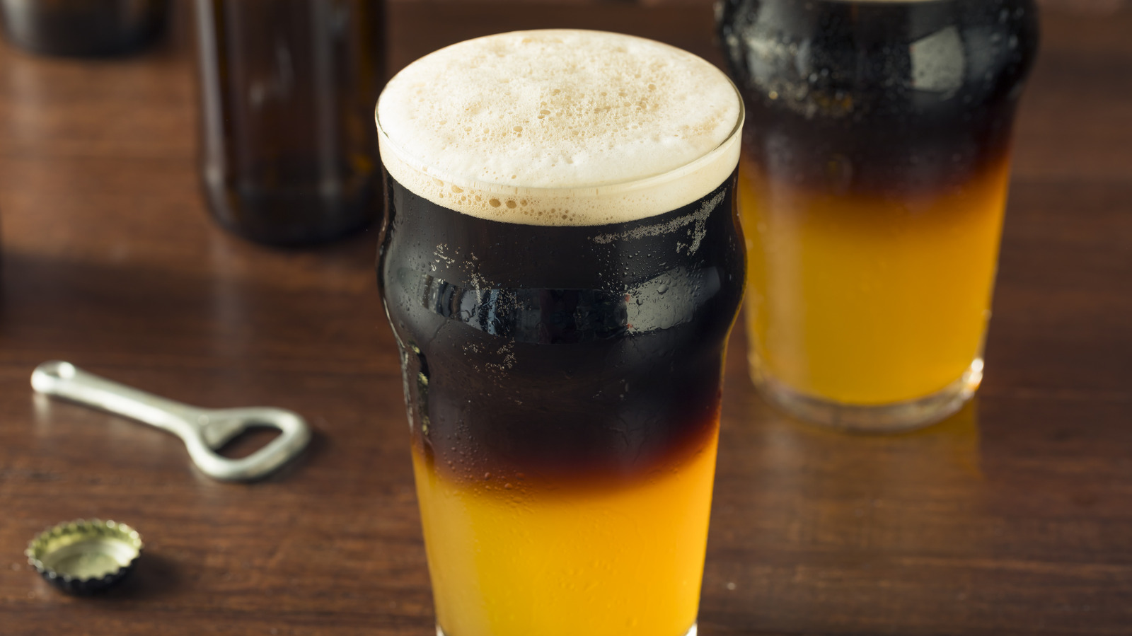 The Correct Way To Pour A Black And Tan