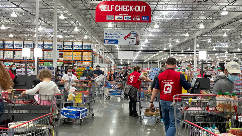 Costco self check-out line