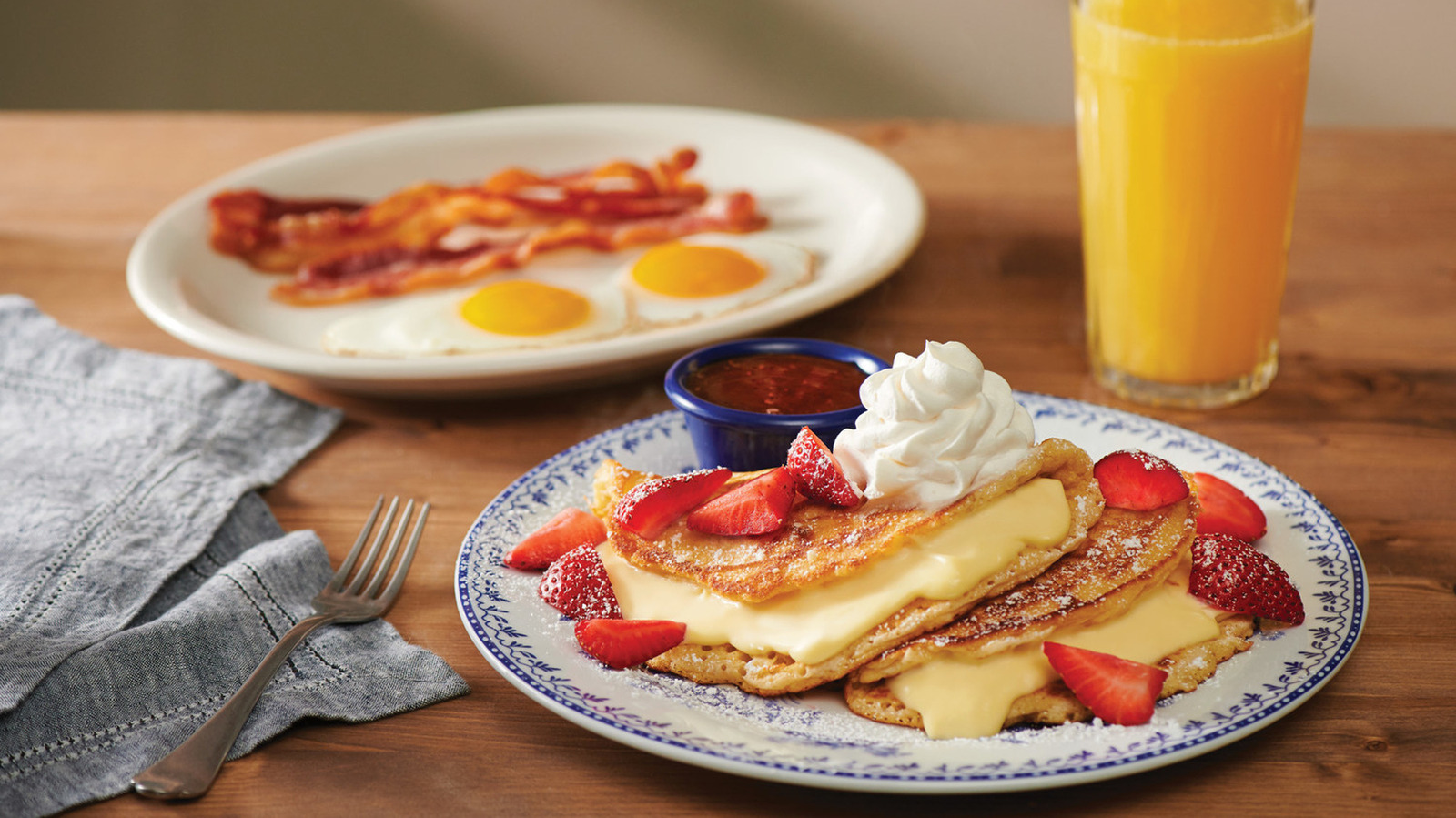 The Cracker Barrel Pancakes Instagram Is Raving About