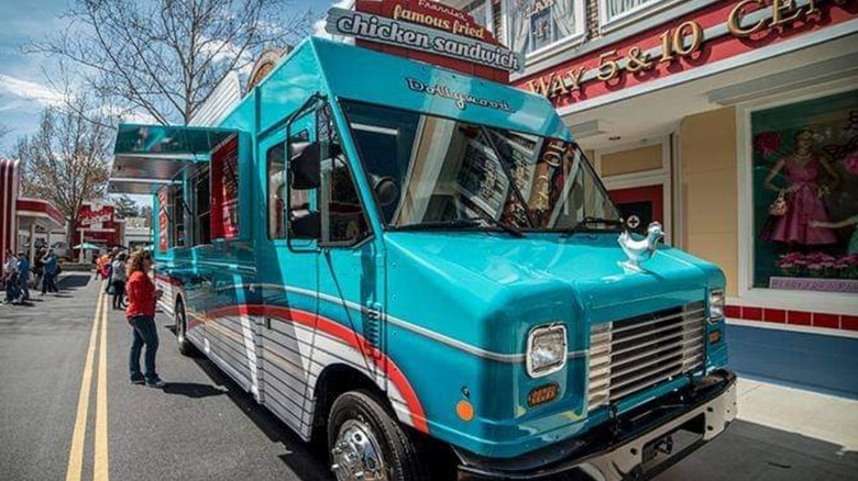 Frannie's Food Truck at Dollywood