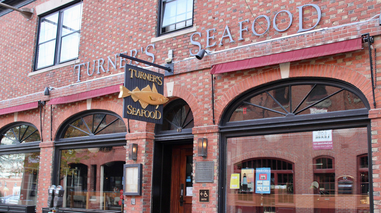 Red brick exterior of Turner's Seafood