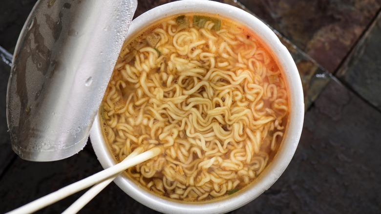 ramen noodles in a bowl