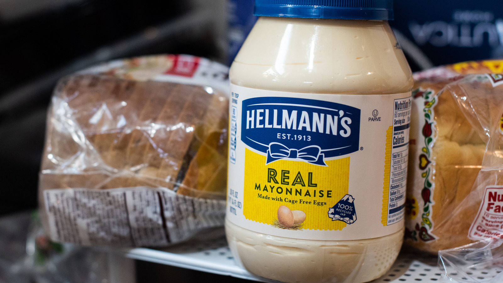 The Difference Between Regular And Light Mayo