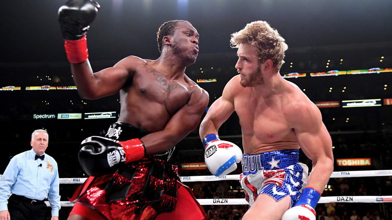 Logan Paul and KSI in a boxing ring on their second professional match in 2019
