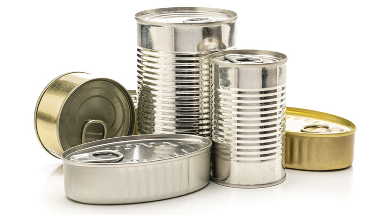 various metal cans