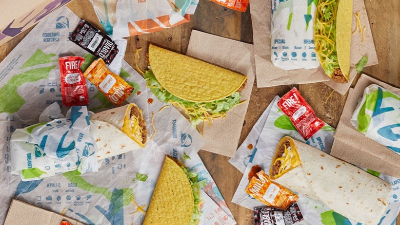 taco bell tacos and burritos