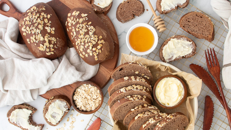 Cheesecake Factory brown bread loaves and slices