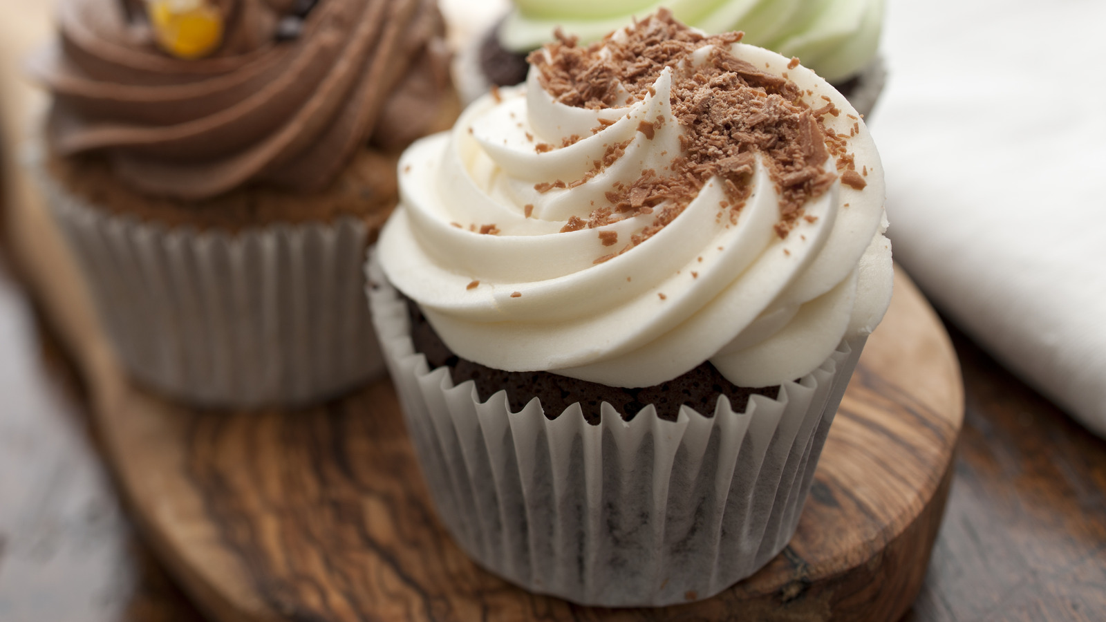 The First American Cookbook Author Also Invented The Cupcake