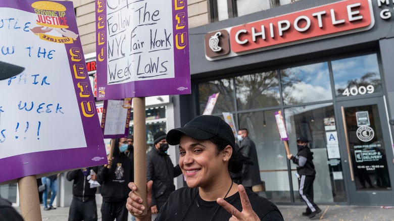 chipotle worker on strike