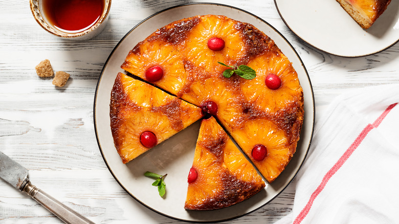 Pineapple upside down cake